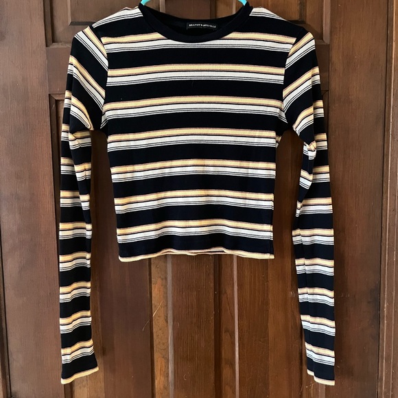 Brandy Melville striped shirt - Picture 1 of 6